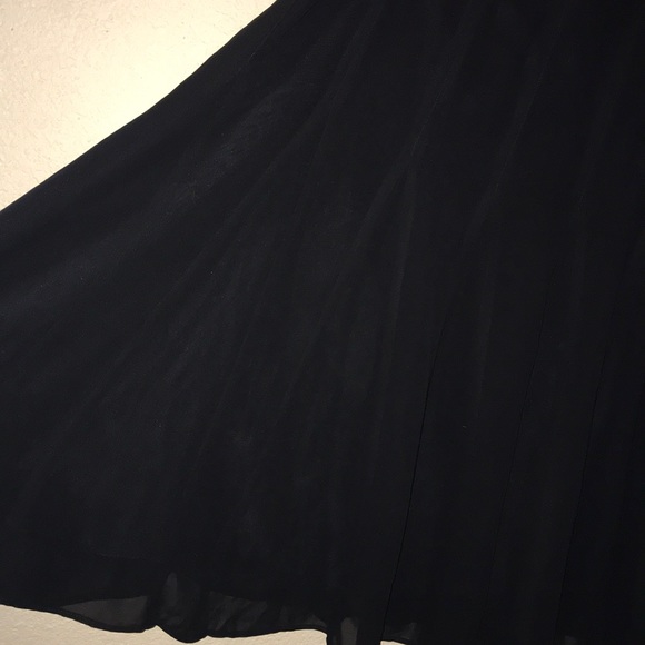 Plus Size Black Skirt - Picture 3 of 7